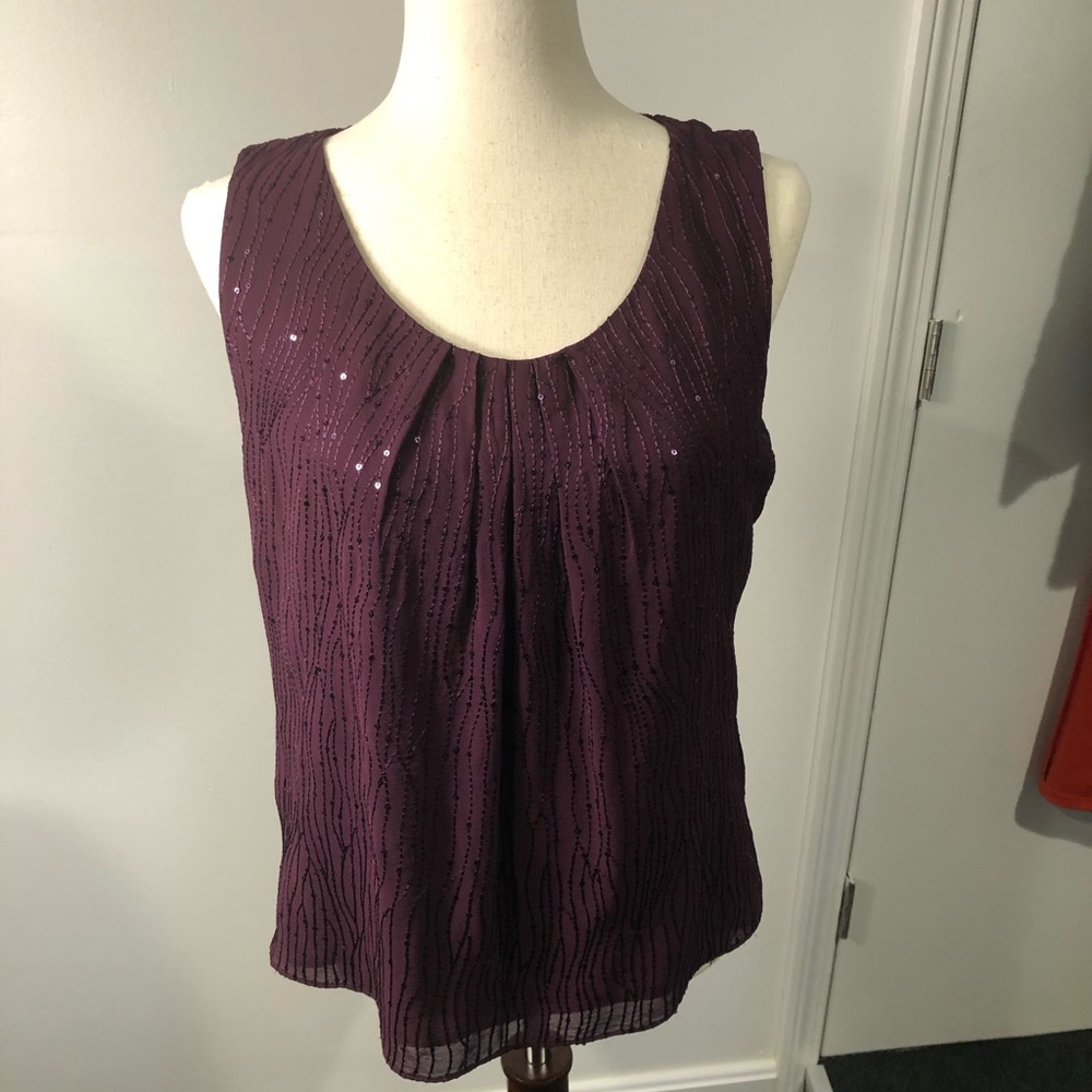 Talbots SZ 10 wine embellished top scoop tank